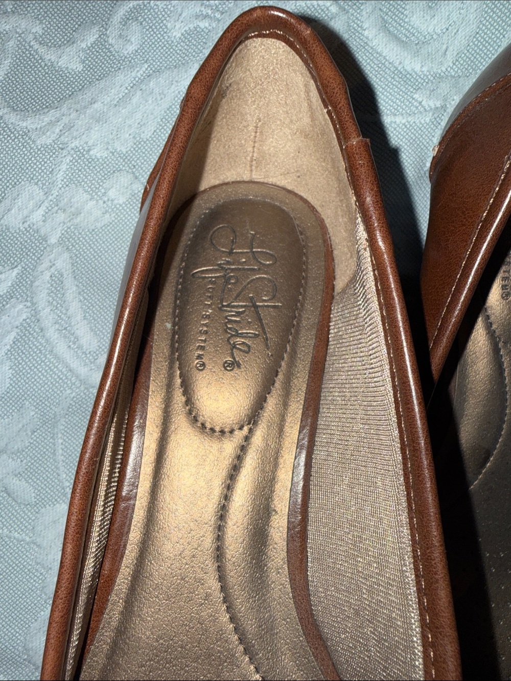 80s Vintage Life Stride Brown Leather Slip-On Ballet Flats with Buckle Detail - Picture 2 of 9